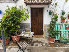 Tiny Spanish House, Casares
